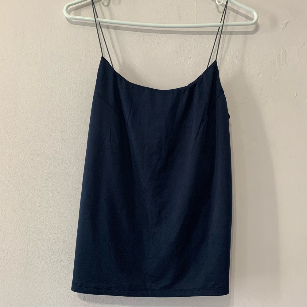 🧡3/$30 Revamped Navy Blue Cami in Medium